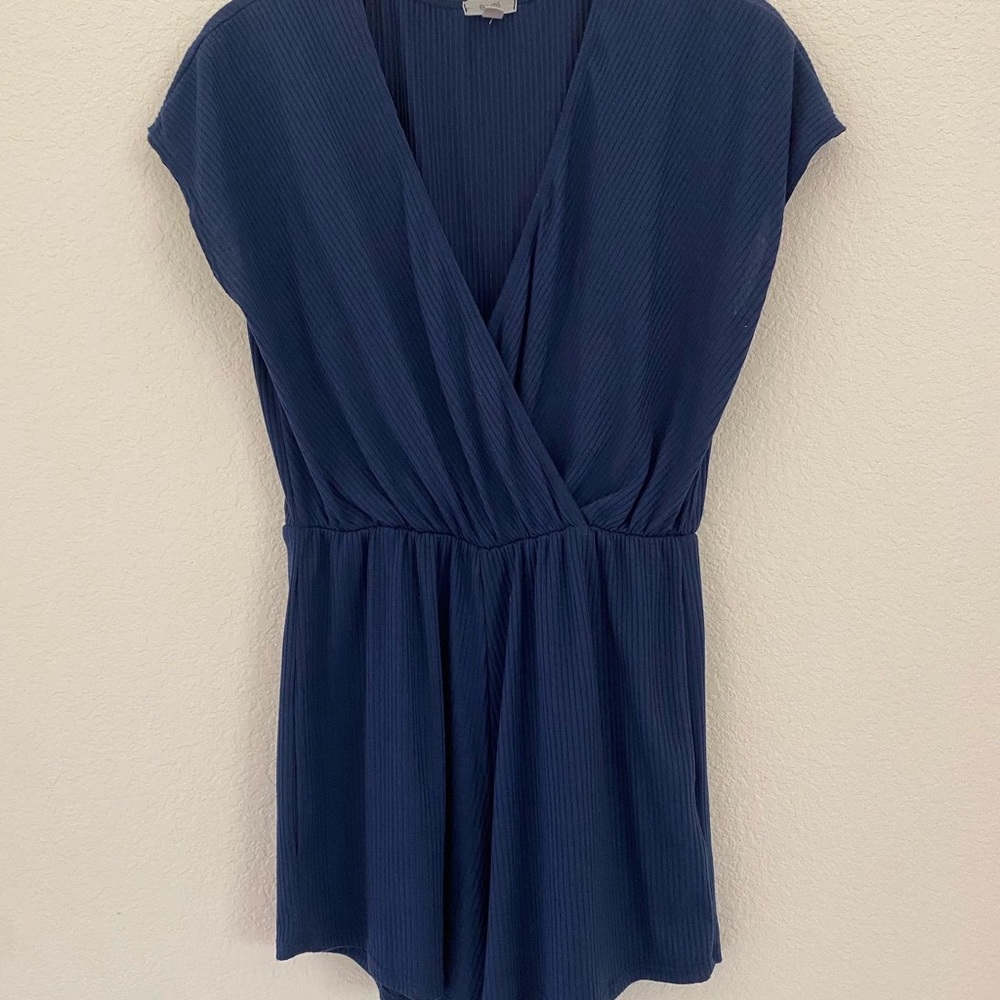 SUPER COMFY navy romper